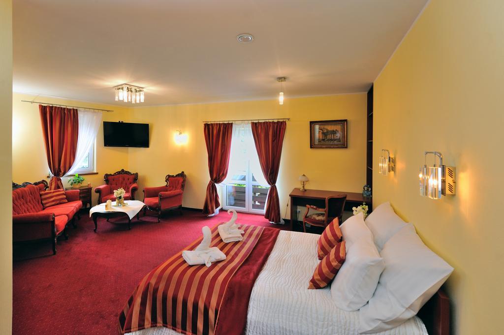 Hotel Na Bloniach Bielsko-Biala Bilik gambar